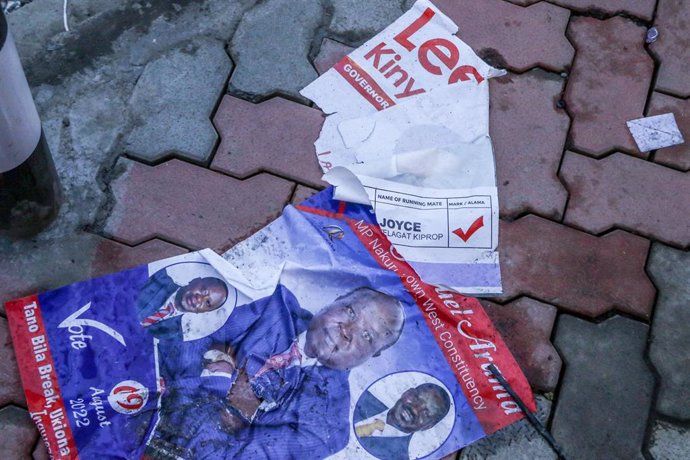 Pósters de los candidatos presidenciales de Kenia