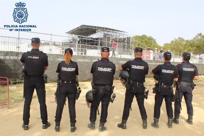 Nota De Prensa: La Policía Nacional Detiene A 10 Personas Con Motivo Del Festival Dreambeach Celebrado En El Puerto De Santa María