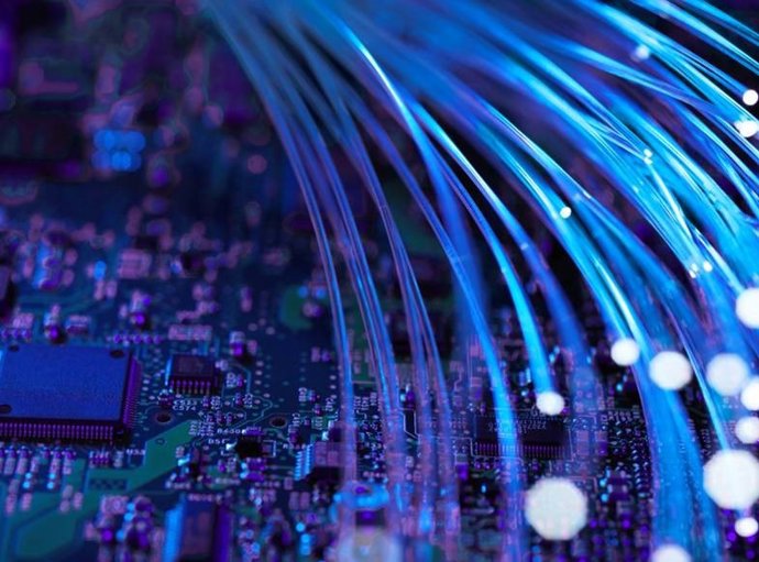 Archivo - Fibra Óptica de Telefónica (Movistar)