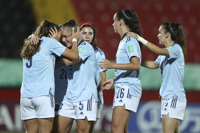 Inma Gabarro celebra uno de sus goles contra Australia en el Mundial Sub-20