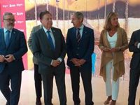 El alcalde del Oviedo dice que el acercamiento del PP y Cascos "no es malo para nadie"