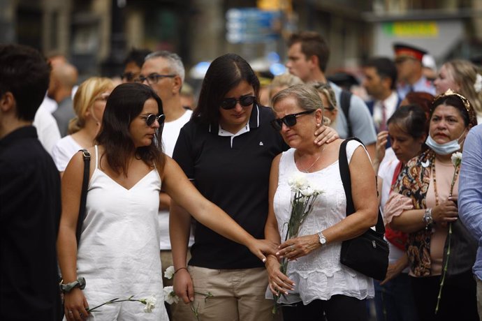 Barcelona recuerda a las víctimas del 17-A en el quinto aniversario del atentado