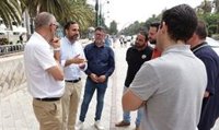 El PSOE exige al alcalde de Málaga que "deje de arruinar" al sector del taxi "en beneficio" del VTC en la Feria