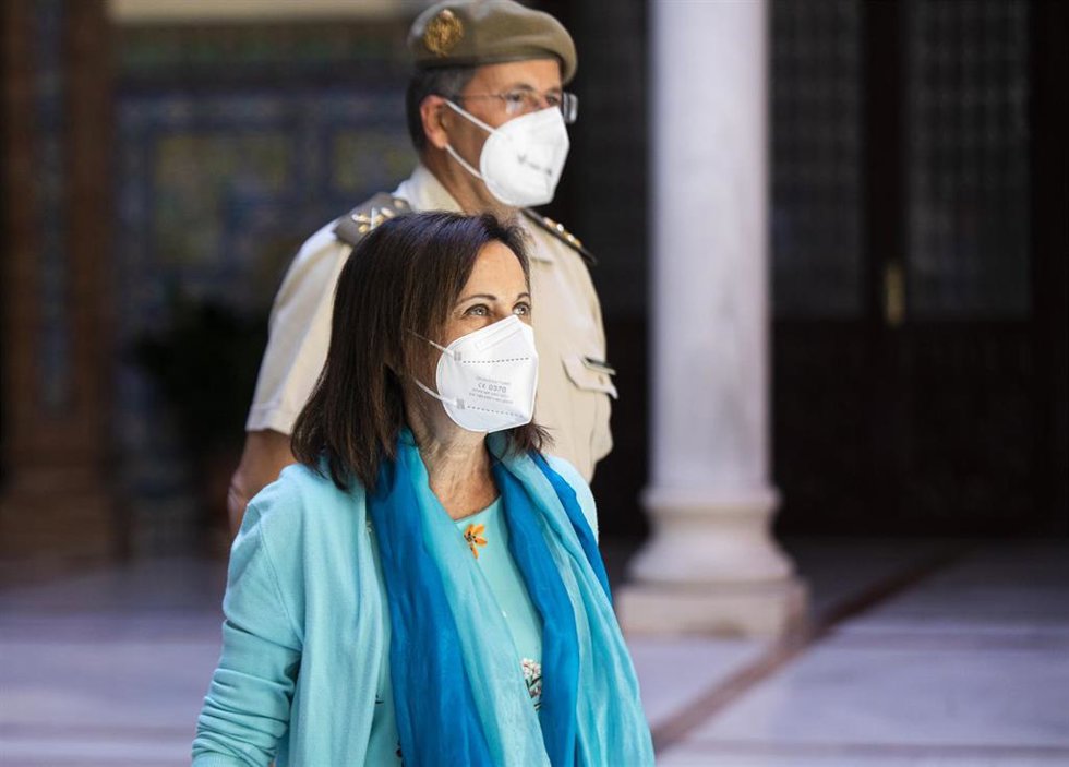 La ministra de Defensa, Margarita Robles, en su visita a Sevilla
