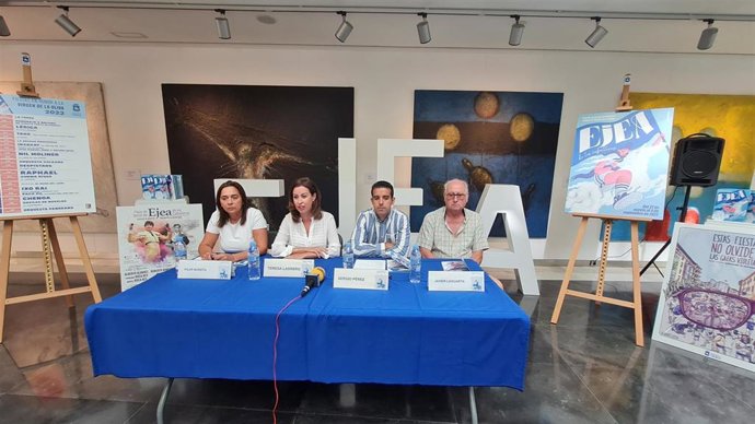 Presentación del programa de fiestas en honor a la Virgen de la Oliva