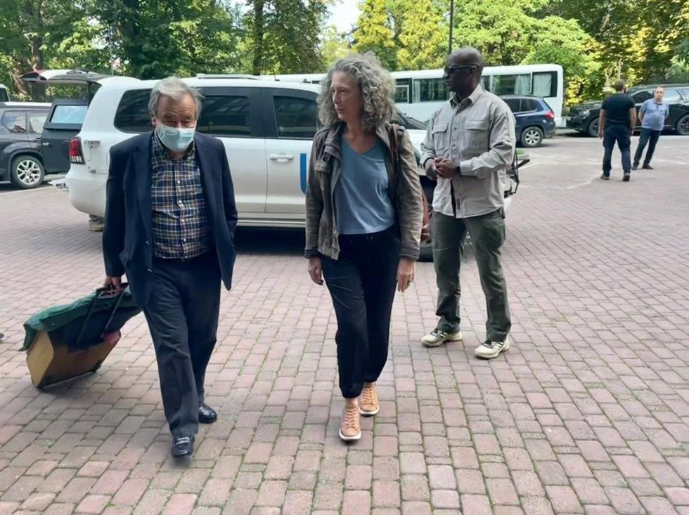 António Guterres, secretario general de la ONU, llega a Leópolis