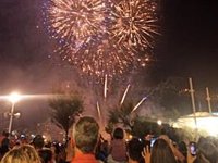 San Sebastián suspendió anoche sus fuegos y otros actos festivos por las fuertes rachas de viento