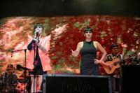 Rozalén pide en Toledo que "las fiestas siempre sean un lugar para estar a salvo"