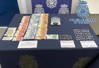 Dos detenidos tras caer un punto de venta al menudeo de cocaína y heroína en una vivienda en Marbella (Málaga)