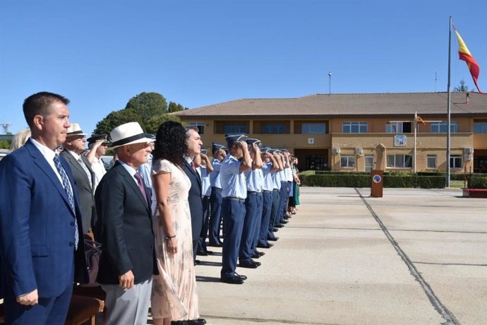 El coronel Ignacio Zulueta toma posesión como jefe de la Base Aérea de Los Llanos