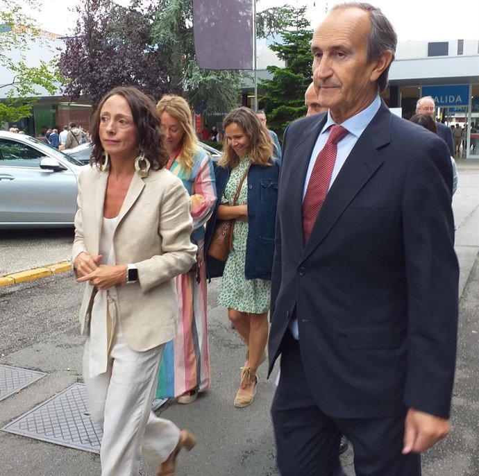 Llegada de la consejera de Derechos Sociales y Bienestar del Principado de Asturias, Melania Álvarez, a la Feria Internacional de Muestras de Asturias (Gijón)