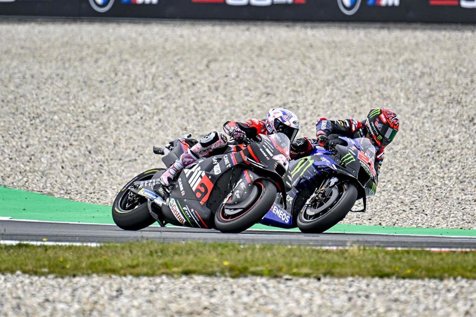 Archivo - Fabio Quartararo y Aleix Espargaró