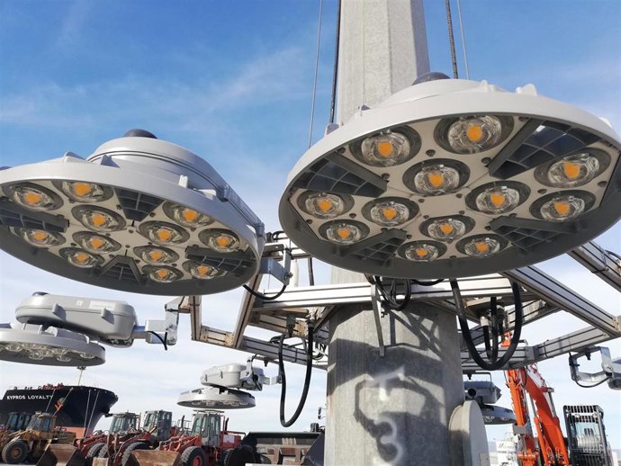 Alumbrado exterior renovado en las instalaciones del Port de Tarragona