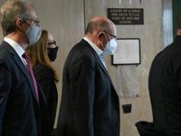 Un antiguo jefe financiero de la empresa de Trump se declara culpable por fraude fiscal