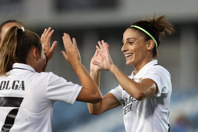 Esther Gonzalez of Real Madrid celebrates a goal during the football qualifying match of UEFA Womens Champions League, LP Group 4, played between Real Madrid and SK Sturm Graz Damen at Alfredo Di Stefano stadium on August 18, 2022 in Valdebebas, Madrid