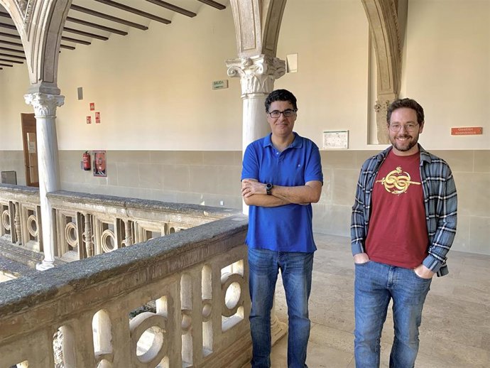 Los ingenieros y expertos en inteligencia artificial Andrés Ortiz García y Francisco Jesús Martínez Murcia.