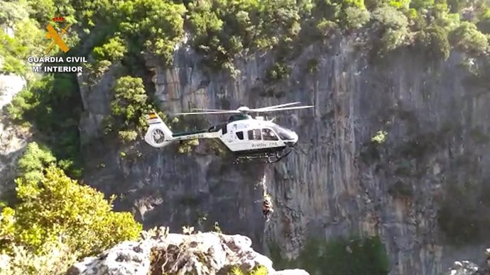 Helicóptero de rescate de la Guardia Civil