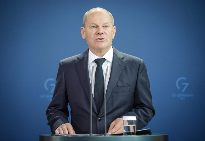 18 August 2022, Berlin: Germany's Chancellor Olaf Scholz speaks during a press conferance on gas levy. The German government wants to impose a lower VAT rate on natural gas for a limited period. Photo: Kay Nietfeld/dpa