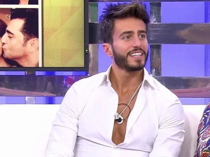 MARCO FERRI EN EL PLATÓ DE 'SÁLVAME DIARIO'