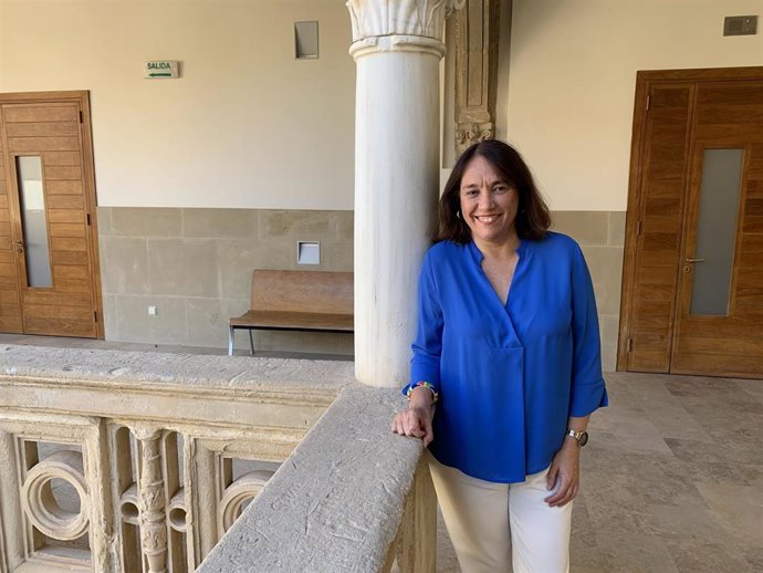 La directora de la Universidad Nacional de Educación a Distancia (UNED) y experta en mayores, María Luisa Grande.