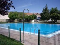 Un hombre de 84 años resulta herido grave este sábado por ahogamiento en la piscina municipal de Deleitosa (Cáceres)