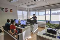 La ciberaula de la Casa de la Juventud de Pamplona ofrece en agosto acceso a los equipos, formación o asesoramiento