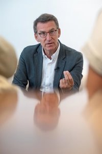 Feijóo afea a Sánchez su "soberbia" tras la condena a Griñán: "Es como si hubieran condenado a Aznar y Rajoy a prisión"