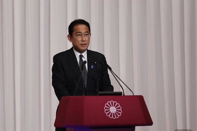 Archivo - 11 July 2022, Japan, Tokyo: Japanese Prime Minister and leader of the Liberal Democratic Party (LDP) Fumio Kishida speaks during a news conference after the results of the Upper House elections at the party headquarters in Tokyo. Photo: Rodrig