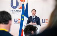 Francia estudia limitar el uso de aviones privados a particulares y empresas