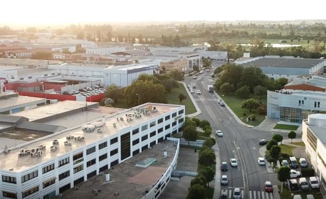Archivo - Vista áerea del polígono industrial PISA de Mairena del Aljarafe