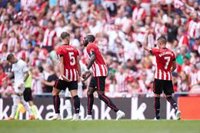 El Athletic de Valverde celebra la primera en San Mamés