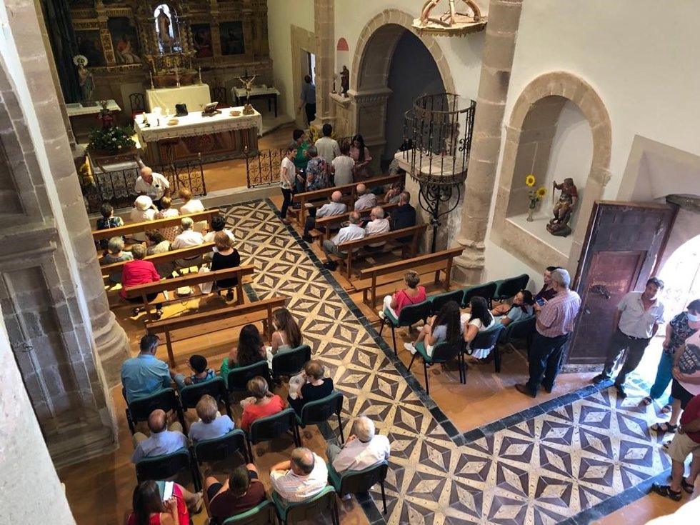 Reapertura de la iglesia de Bujarrabal (Guadalajara) tras casi 25 años cerrada