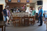 Eslava se renueva con la mejora del club social y la ampliación del porche de la plaza