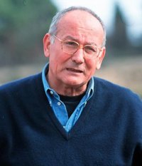 Los restos de Mario Camus se trasladarán al Panteón de Ilustres de Santander el 9 de septiembre