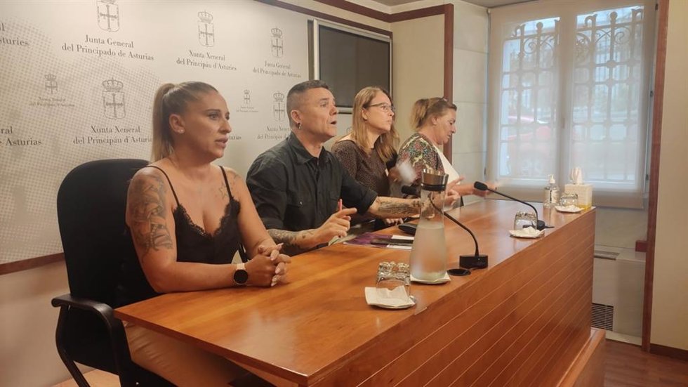 Yolanda Gutiérrez, Rafael Palacios, Norma Yasychyn y Ángeles Bros