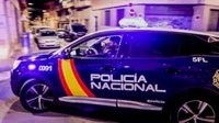 Detenidos tres jóvenes por una riña tumultuaria con arma blanca y sillas en el caso antiguo de Alicante