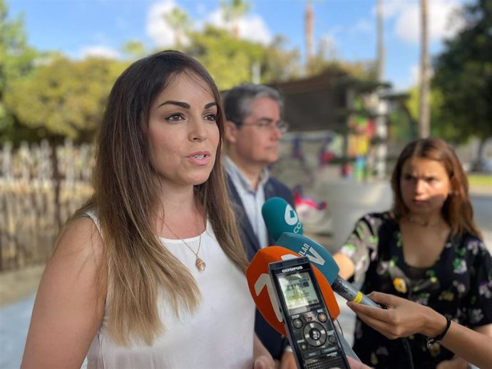 La portavoz del PP en Murcia, Rebeca Pérez, en una rueda de prensa