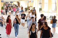 Más de la mitad de los universitarios andaluces trabaja al año de finalizar los estudios