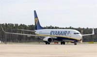 Un total de 20 vuelos con retrasos en los aeropuertos de Sevilla y Málaga por la huelga de TCP de Ryanair