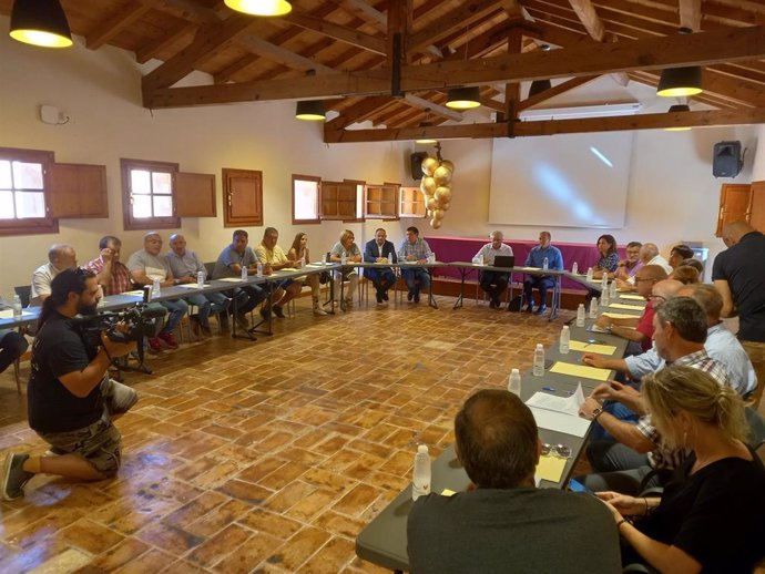 Reunión en el Monasterio de Veruela.