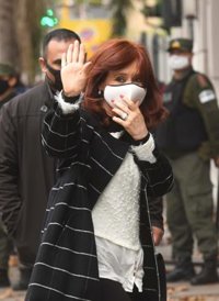La Fiscalía argentina solicita doce años de cárcel y la inhabilitación perpetua de Cristina Fernández