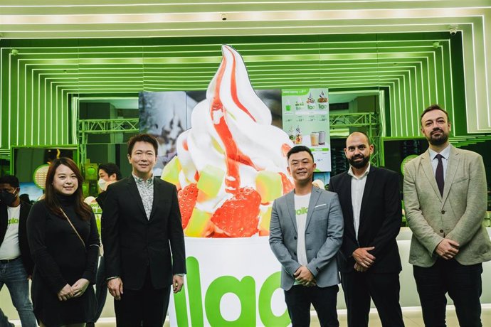Inauguración de la primera flagship store de llaollao en Malasia