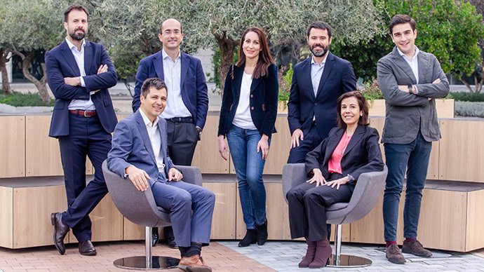 Archivo - El equipo de Innovación de Iberdrola responsable de Perseo, liderado por Diego Díaz Pilas