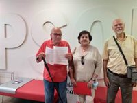 "A la alcaldesa se la está poniendo en la picota injustificadamente", claman militantes frente a las primarias