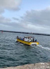 El equipo de buzos y la embarcación de apoyo de CGL ya se encuentra en La Graciosa para reparar la tubería submarina