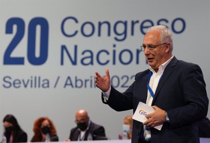 Archivo - El actual presidente del PP de La Rioja, José Ignacio Ceniceros, en el último congreso nacional 