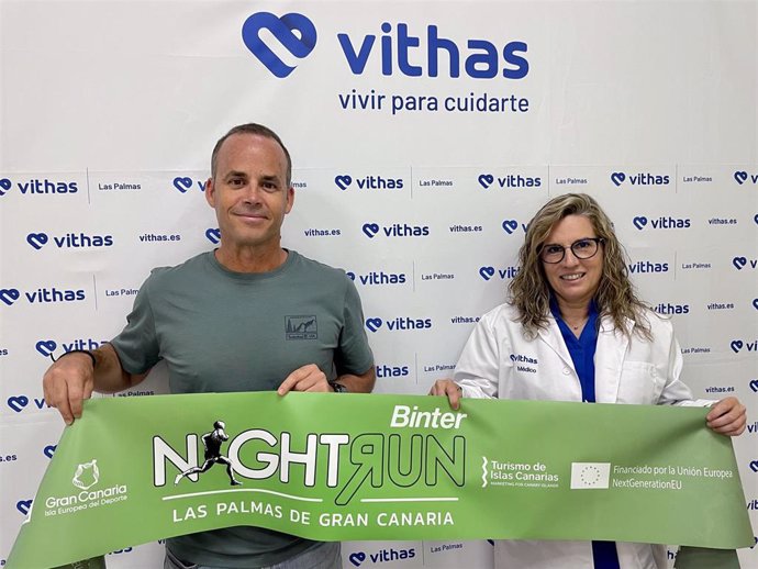 Daniel González, CEO de DG Eventos, responsable de la NightRun, y Paloma Suaerez, responsable de la Unidad de medicina deportiva de Vithas Las Palmas