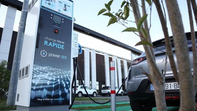 Archivo - Punto de recarga de Power Dot.