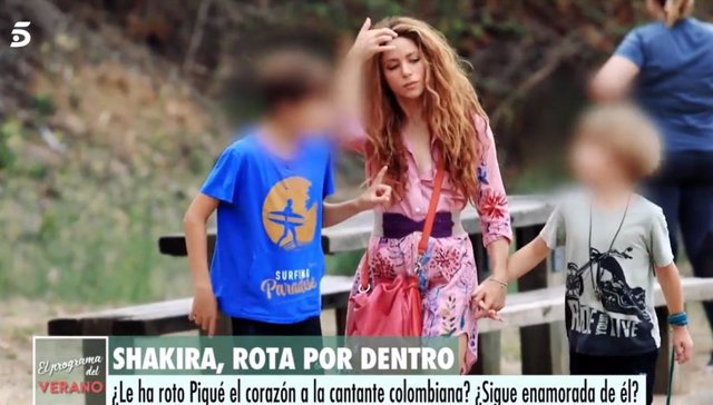 Shakira ha reaparecido con sus hijos tras la primera aparición de Piqué con su nueva pareja, Clara Chía