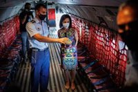 Robles desvela que Ucrania está interesada en comprar carros de combate "modernos" a España y otros países